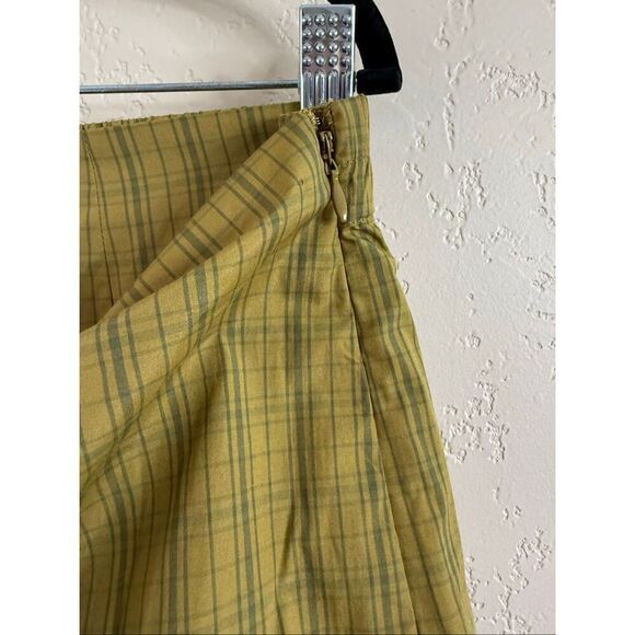 Rebecca Taylor Plaid Skort in Mini Plaid Olive Combo - Picture 6 of 9